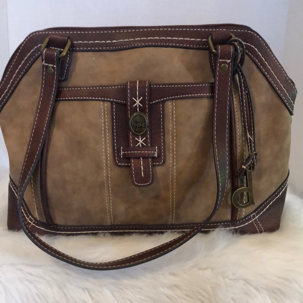 BOC Shoulder Handbag with Charging Port